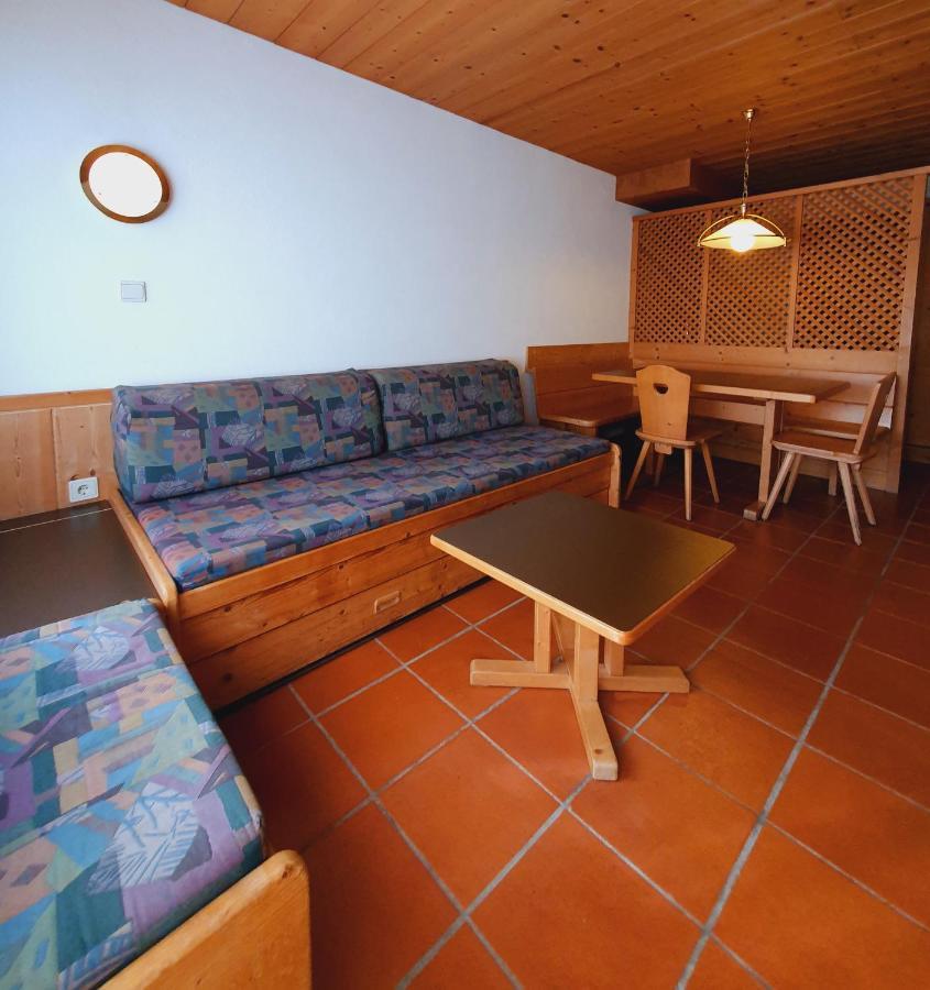 Residence Silvester Racines Luaran gambar